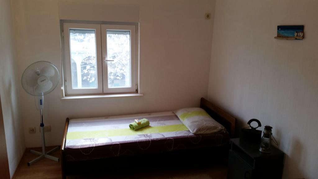 Holiday Home White House Sumartin Buitenkant foto